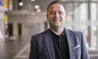 Porträtfoto von Daniel Knöfel