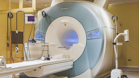 Foto eines Magnetresonanztomographens von der Firma Siemens