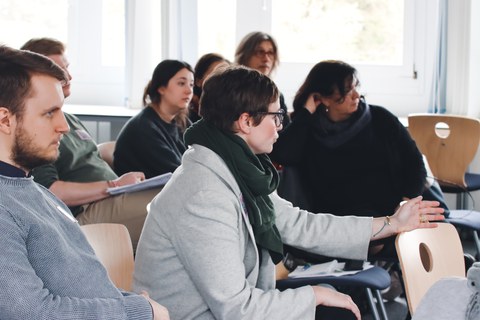 Publikum bei der Podiumsdiskussion