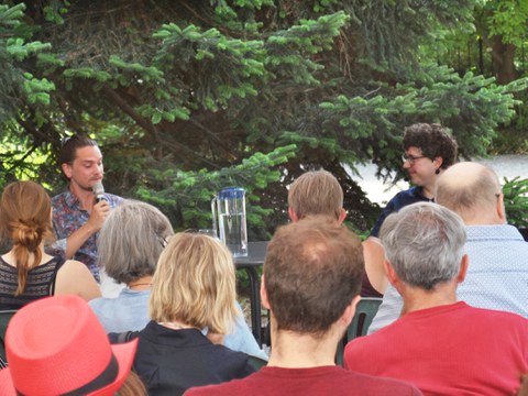 Publikum von hinten