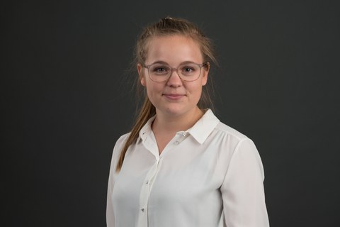 Miss Verena Zapf