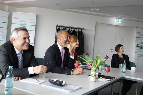 Diskussionsrunde, v.l.n.r.: Herr Schneider, Prof. Hurtado, Frau Partmann, Dr. Martius