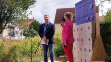 Presentation by Dirk Weiß and Katja Tribulowski