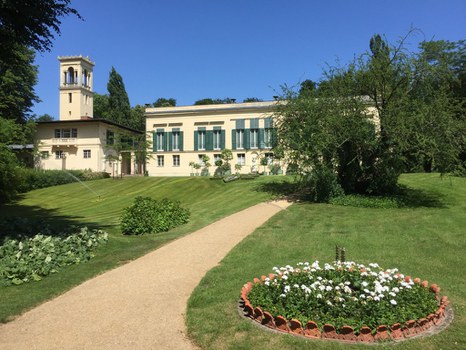 Schloss Glienicke