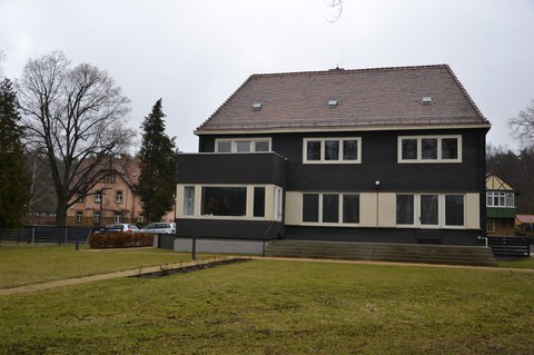 Foto zeigt das Wachsmannhaus in Niesky.