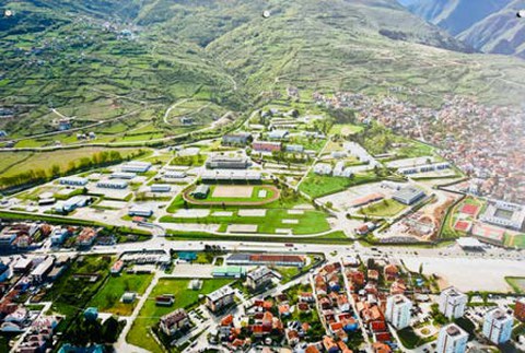 Schrägluftbild ehemalige KFOR Kaserne in Prizren