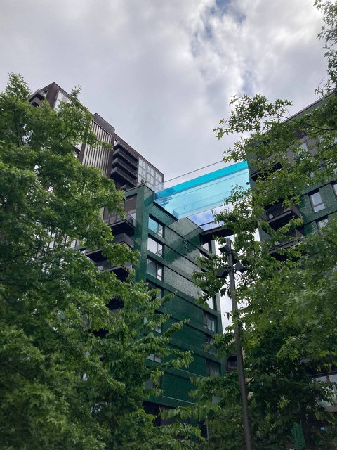Sky Pool 01