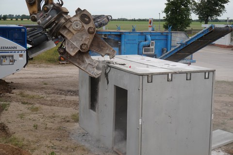 Betonpulverisierer_2