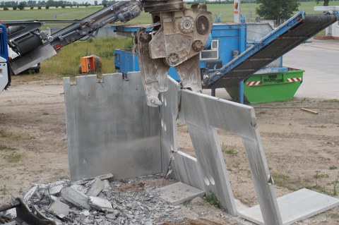 Betonpulverisierer_4