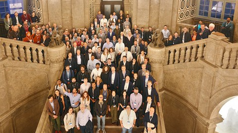 Gruppenfoto im Rathaus