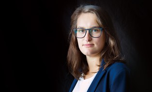 Karoline Holz