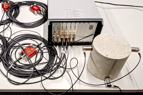 Trial test with measuring instrument AMSY6 from Vallen Systeme