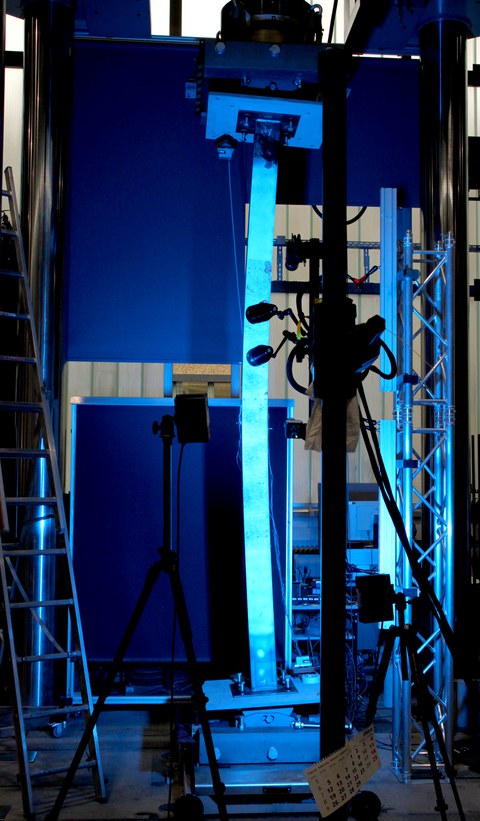 Buckled column in the test stand