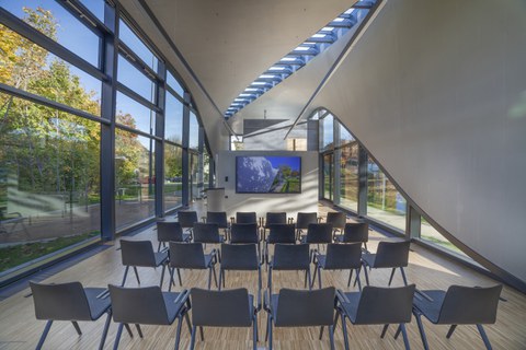 Foto zeigt IMporessionen vom Bau des Carbonbetonhauses CUBE in Dresden