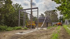 Foto zeigt IMporessionen vom Bau des Carbonbetonhauses CUBE in Dresden