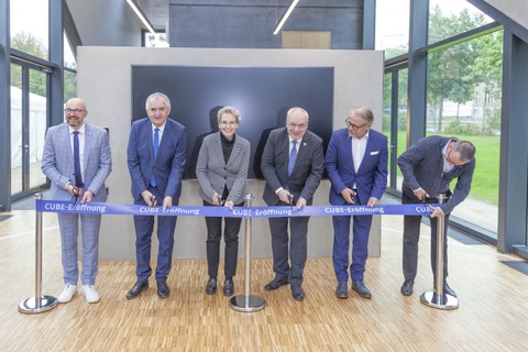Foto zeigt IMporessionen vom Bau des Carbonbetonhauses CUBE in Dresden
