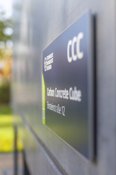 Foto zeigt IMporessionen vom Bau des Carbonbetonhauses CUBE in Dresden