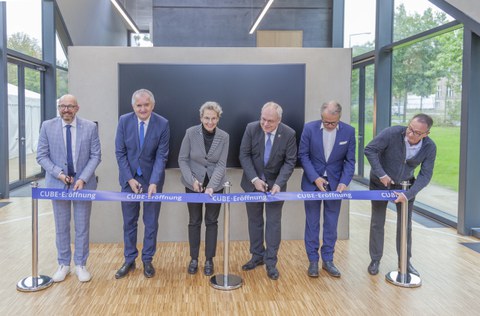 Foto zeigt Impressionen der Einweihung des Carbonbetonhauses CUBE am 28.09.2022 in Dresden