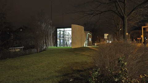 Foto zeigt Impressionen der Buchvorstellung im Carbonbetonhaus