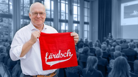 Foto zeigt Manfred Curbach bei seiner Abschiedsvorlesung