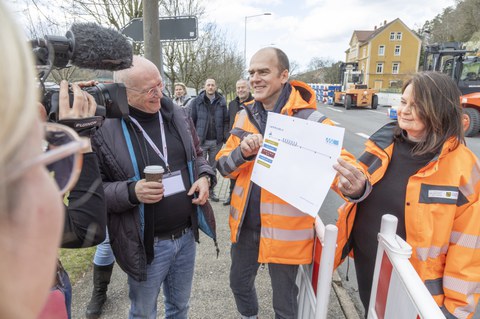 Impressionen Belastungstest Elbbrücke Bad Schandau im April 2025