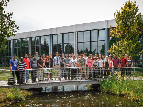 Gruppenbild der Exkursionsgruppe der Stahlbau-Exkursion 2014