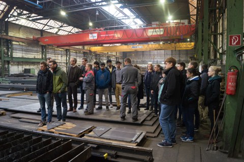 Montagehalle der SEH Engineering