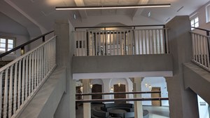 Beyer-Bau innen