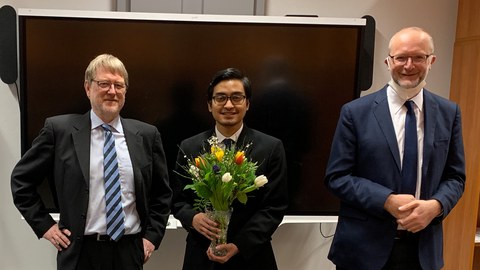 vlnr: Prof. Kaliske, Bobby Rio Indriyantho, Prof. Herle