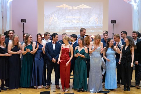 Gruppenbild der Absolventen