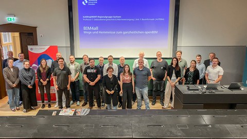 Gruppenbild der Teilnehmer