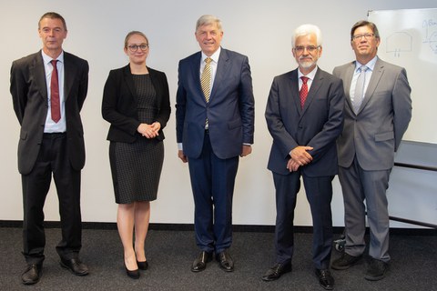 Prof. Heiner Siedel, Dipl.-Ing. Anna-Elisabeth Wollstein-Lehmkuhl, Prof. Rainer Schach, Prof. Jörn Krimmling und Prof. Peter Jehle
