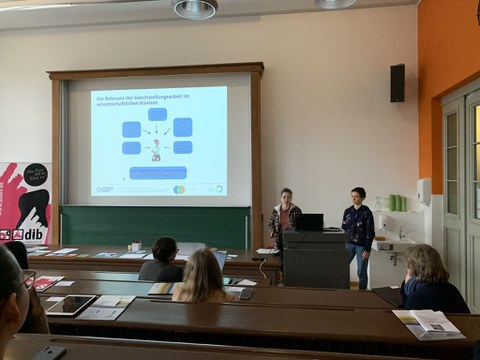 FUN*-Team bei der Vorstellung des FUN*s