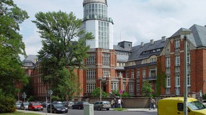 Beyer-Bau der TU Dresden