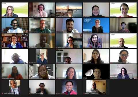 Zoom group picture
