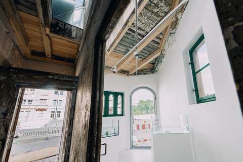 Tim Mahn's Bauwelt Award: project space in former public restroom, interior view