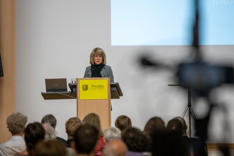 Kerstin Zimmermann, LHD