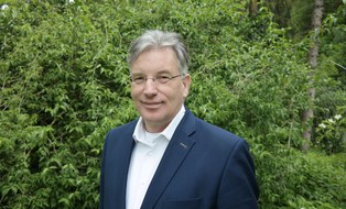 Andreas W. Bitter