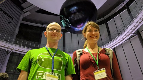 Herr Mathias Gröbe und Frau Dr.-Ing. Eva Hauthal auf der ICC 2019 in Tokyo