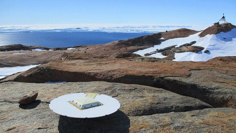 GPS station ABE1