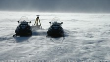 Schneedrift: Bei auffrischendem Wind wird der trockene, lockerer Schnee leicht verweht.