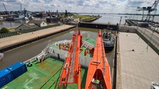 Auslaufen in Bremerhaven