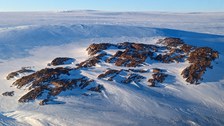 42_Carey-Nunatak