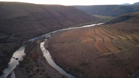 Aerial view of the arid part of the Karoo, where water and year-round water-bearing rivers are rare.