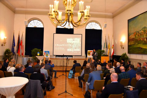 Auftaktveranstaltung des EU-Projektes CRossWATER im großen Sitzungssaal des Rathauses Görlitz