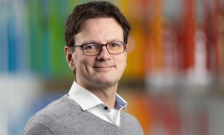 Prof. Stolte