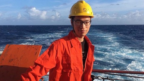 Rui Zhu at work