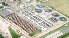 Luftbild der Kläranlage Dresden-Kaditz an der A 4; Henry Mühlpfordt
