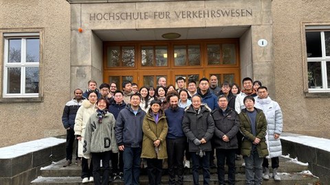 Participants of the Workshop in front of the Potthoffbau