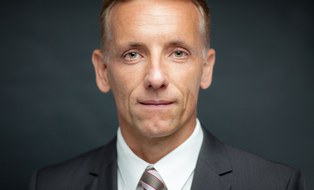 Prof. Dr.-Ing. habil. H. Fricke